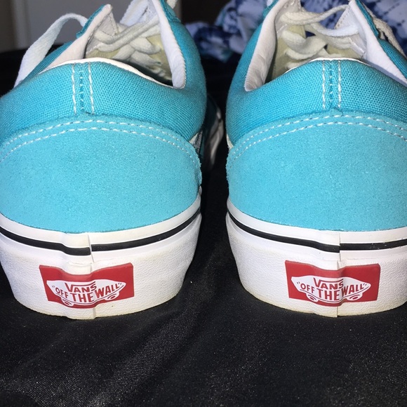 Vans - Picture 2 of 2